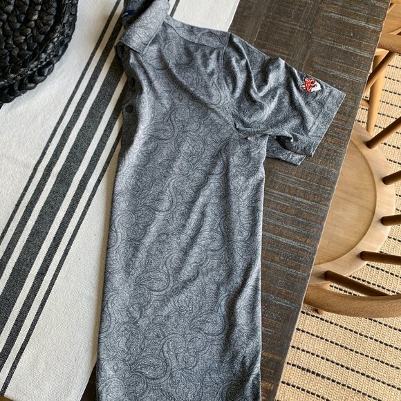 Cutter & Buck Grey Polo Shirt with Classic Design - Picture 3 of 4